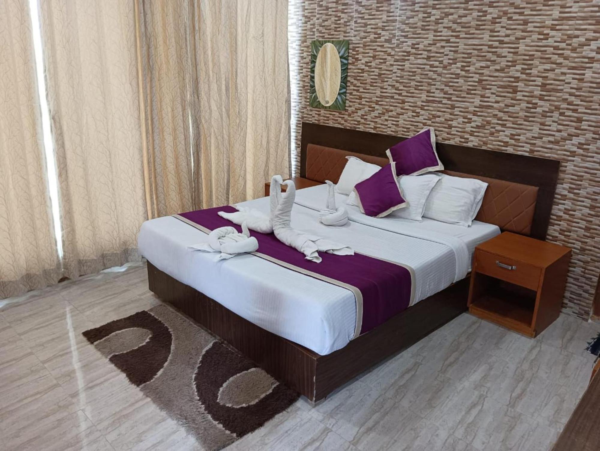 Gold India Beach Resort Govind Nagar Екстер'єр фото